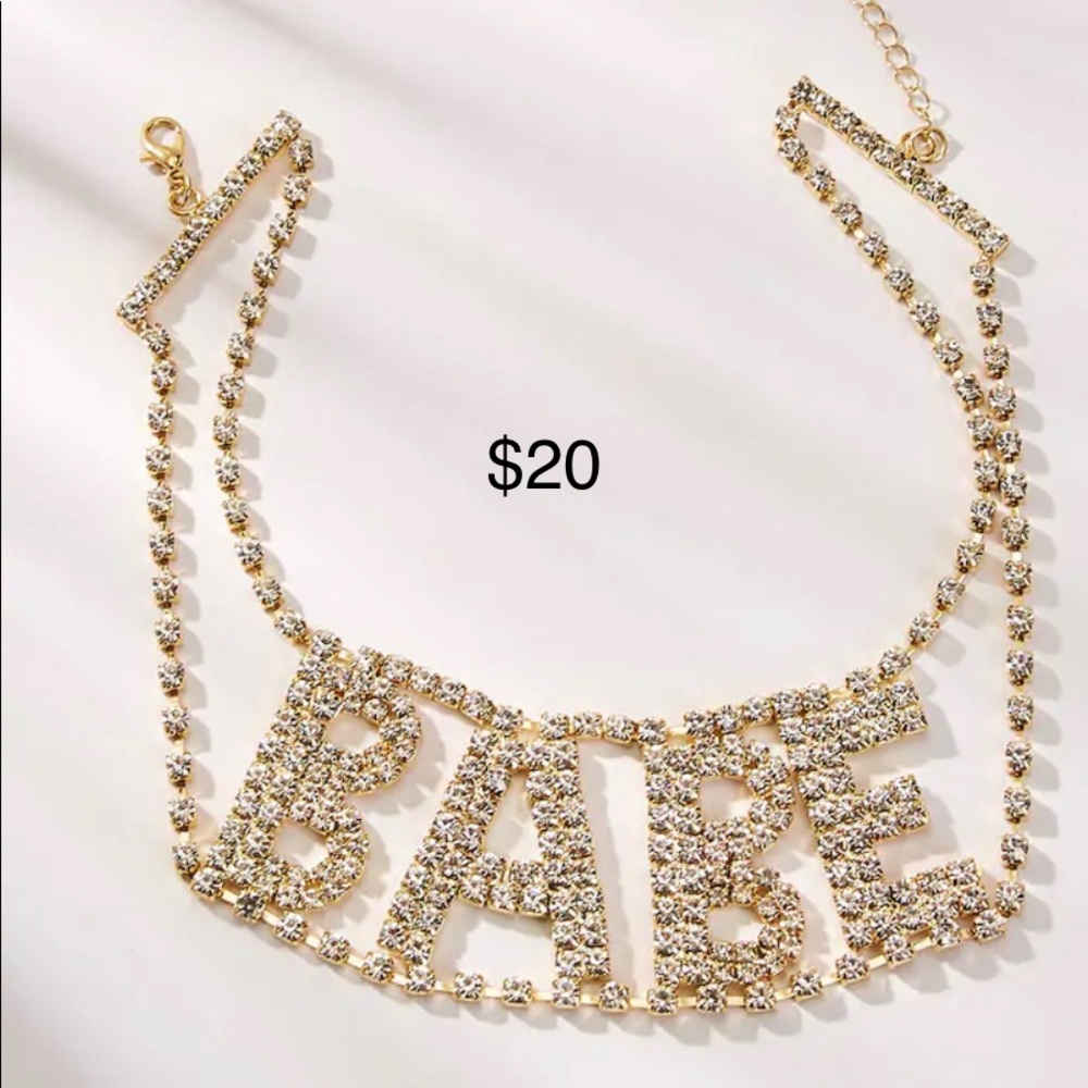 Gold choker fashion jewelry